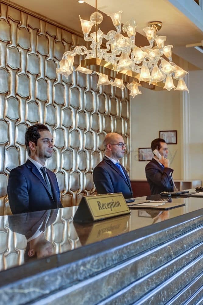 Receptionist Service